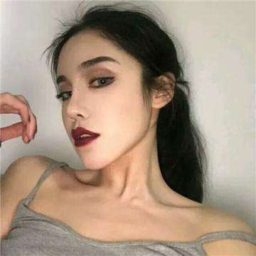 堡垒黎明攻势破解版下载
